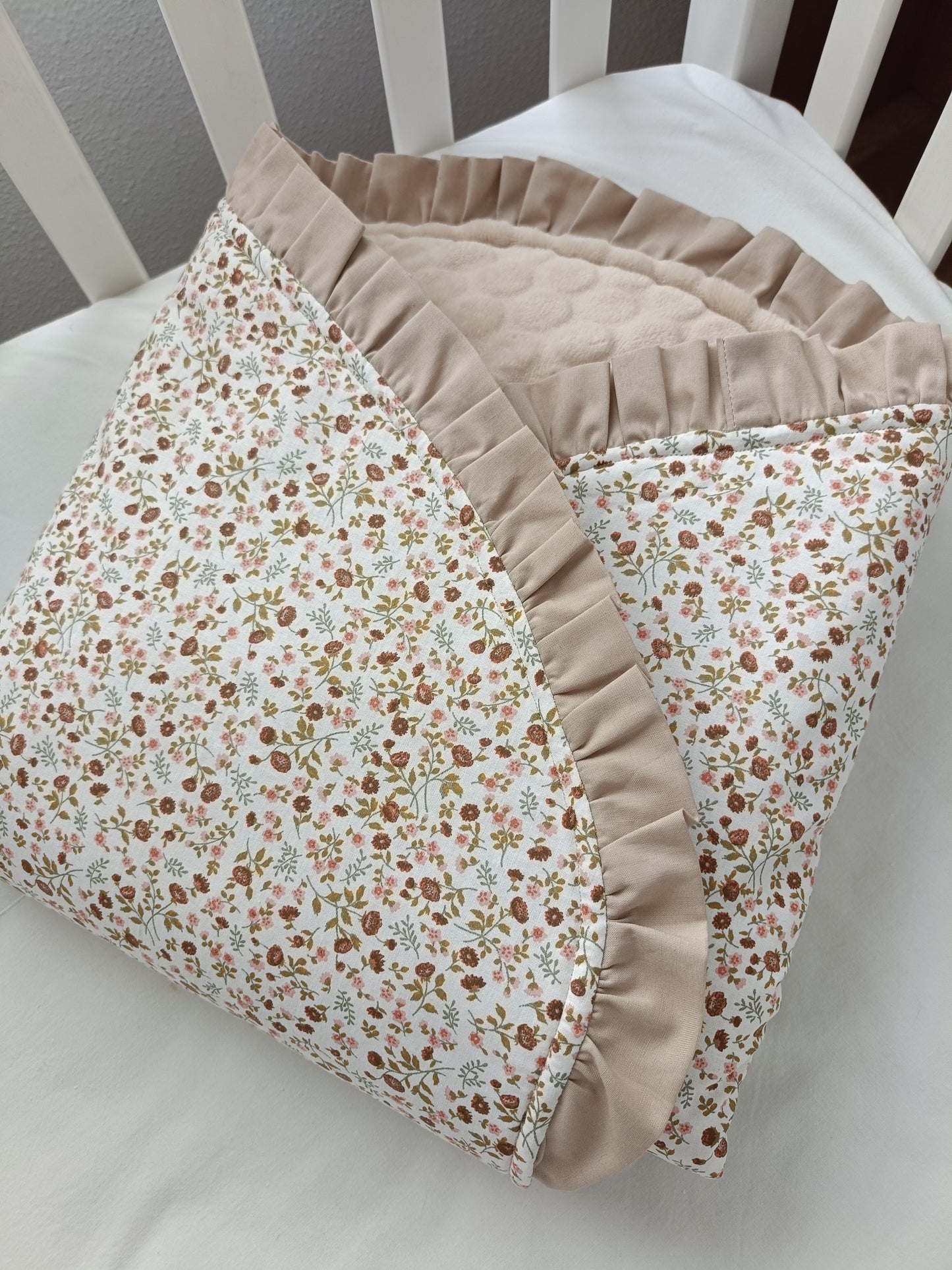 Arrullo manta flores rosas
