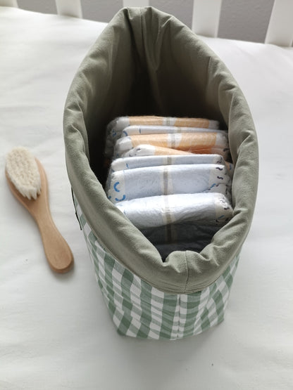 Contenedor/cesta vichy verde