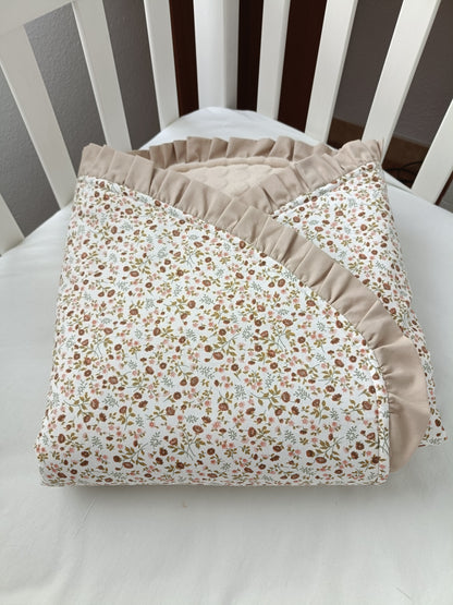 Arrullo manta flores rosas